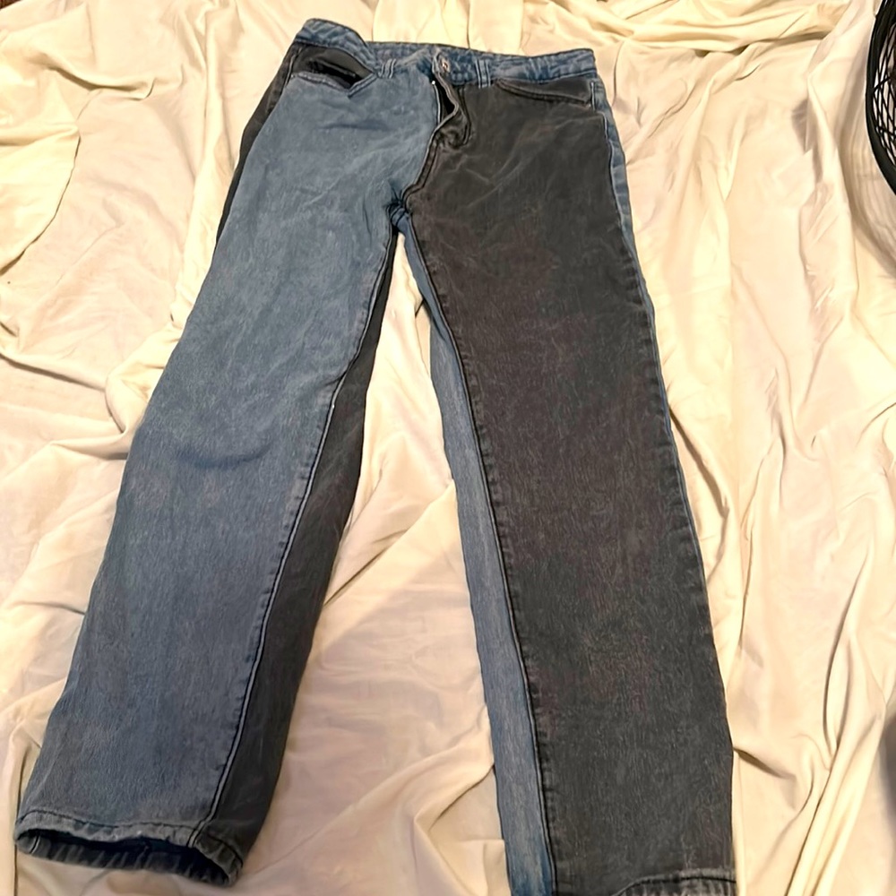 jeans